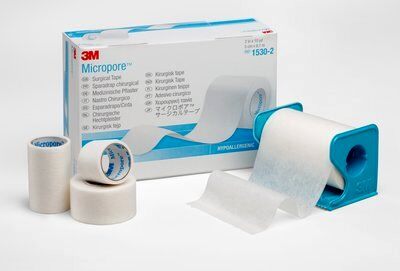 3m-micropore-surgical-tape-1530-1.jpg